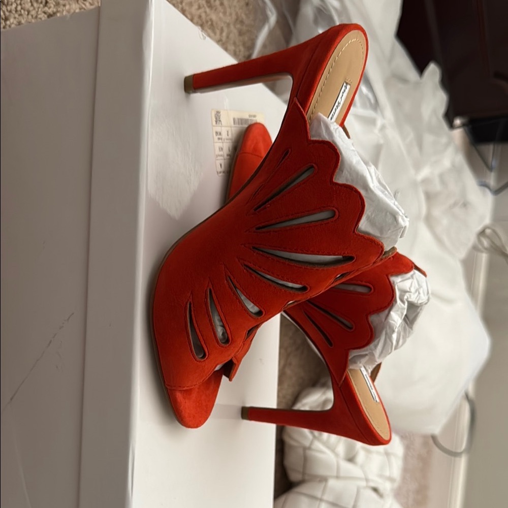 &other stories Orange 🍊 red Stiletto Heels